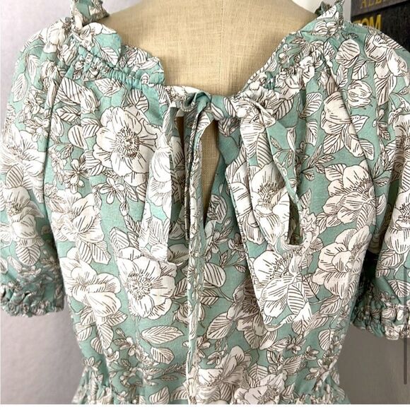 BLU PEPPER Ruffle Floral Mini Dress Puff-Sleeve Sage and Cream Sz S NWT - Picture 6 of 6